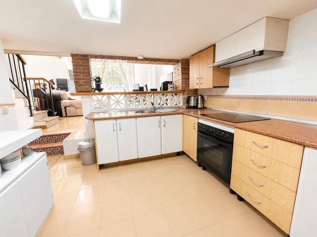 1 soverom Leilighet til salgs i Arroyo de la Miel, Benalmádena med svømmebasseng - € 215 000 (Ref: 9971891)