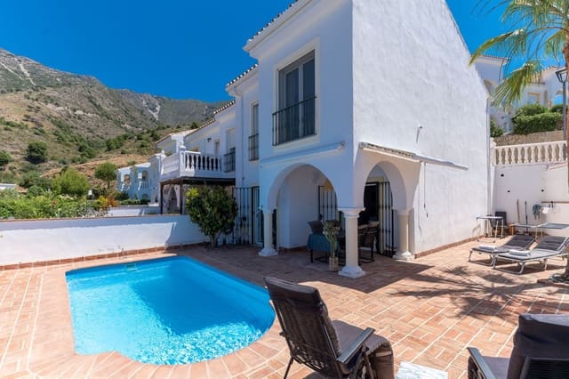 3 soveværelse Byhus til salg i Mijas med swimmingpool - € 395.000 (Ref: 9971907)