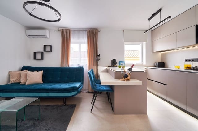 Apartamento de 2 habitaciones en Marbella en venta - 404.000 € (Ref: 9971915)