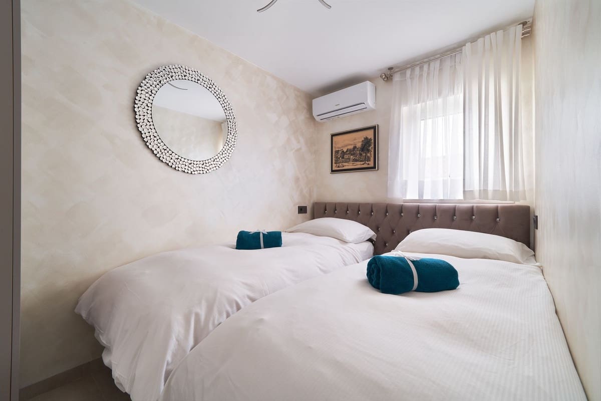 Apartamento de 2 habitaciones en Marbella en venta - 404.000 € (Ref: 9971915)