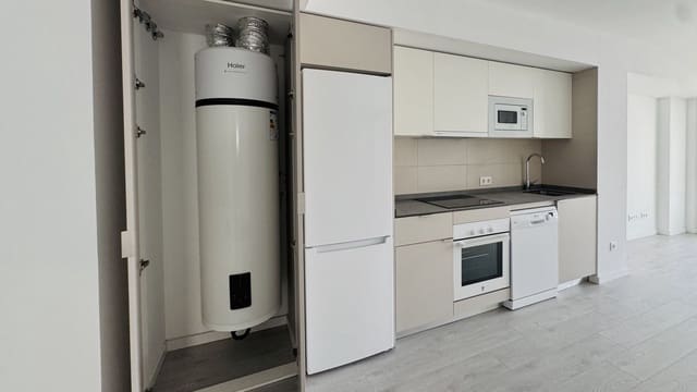 3 soveværelse Lejlighed til salg i Fuengirola med swimmingpool - € 380.000 (Ref: 9971916)