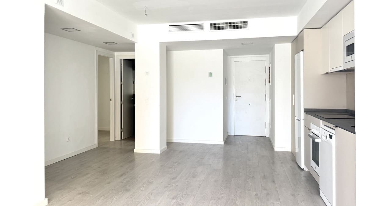 3 soveværelse Lejlighed til salg i Fuengirola med swimmingpool - € 380.000 (Ref: 9971916)