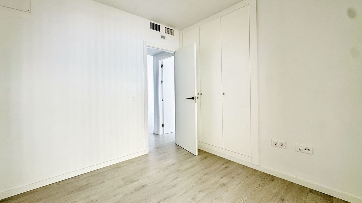 3 soveværelse Lejlighed til salg i Fuengirola med swimmingpool - € 380.000 (Ref: 9971916)