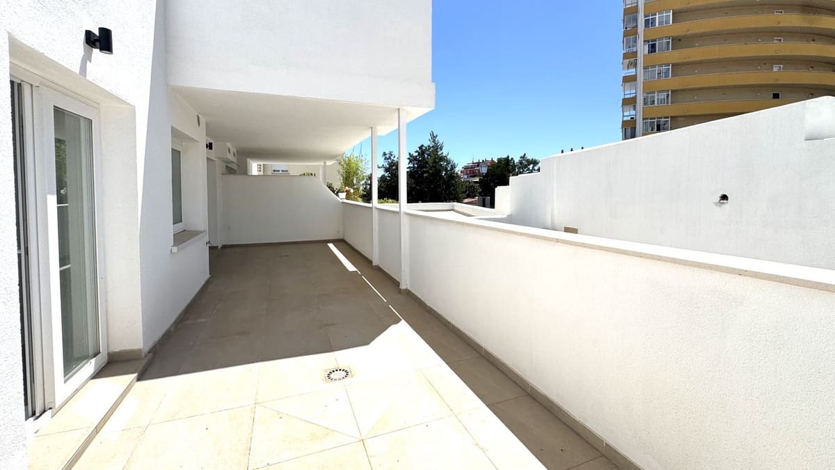 3 soveværelse Lejlighed til salg i Fuengirola med swimmingpool - € 380.000 (Ref: 9971916)