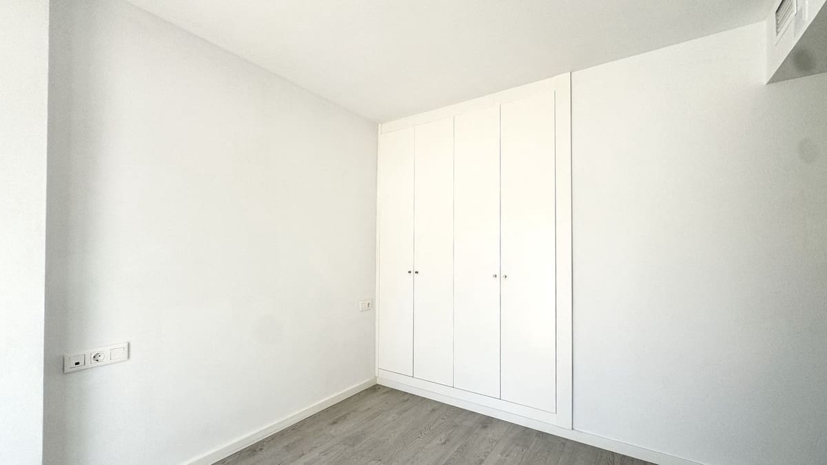 3 soveværelse Lejlighed til salg i Fuengirola med swimmingpool - € 380.000 (Ref: 9971916)