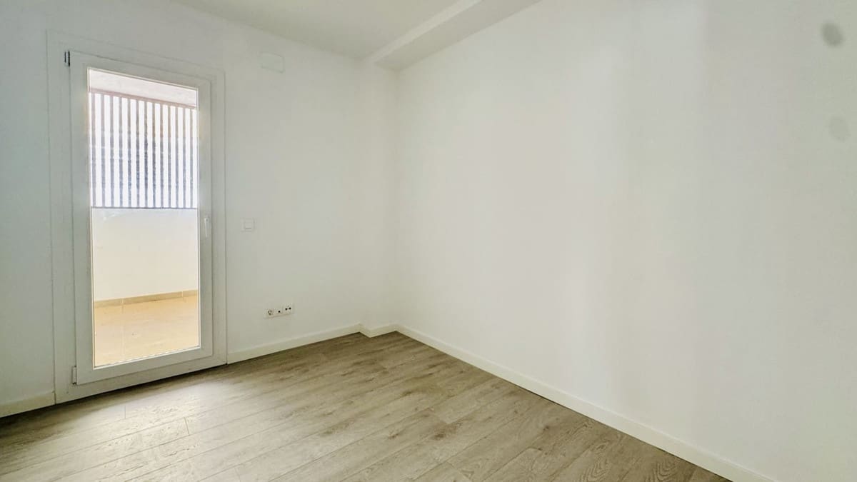 3 soveværelse Lejlighed til salg i Fuengirola med swimmingpool - € 380.000 (Ref: 9971916)