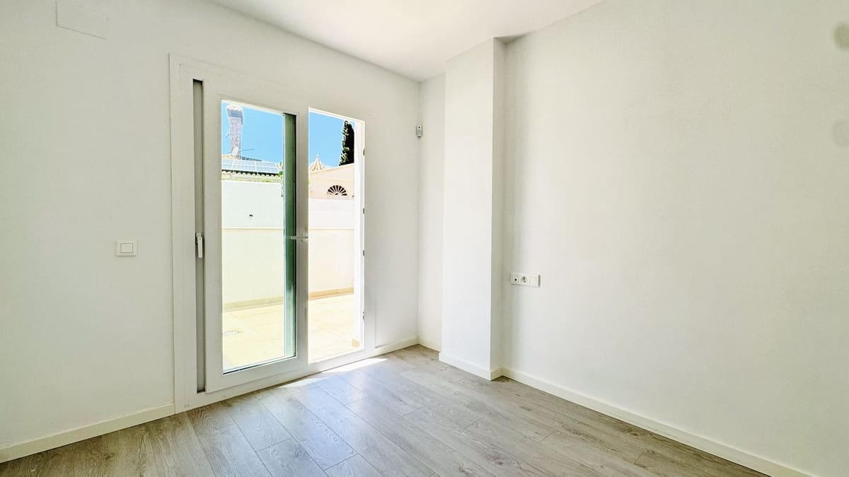 3 soveværelse Lejlighed til salg i Fuengirola med swimmingpool - € 380.000 (Ref: 9971916)