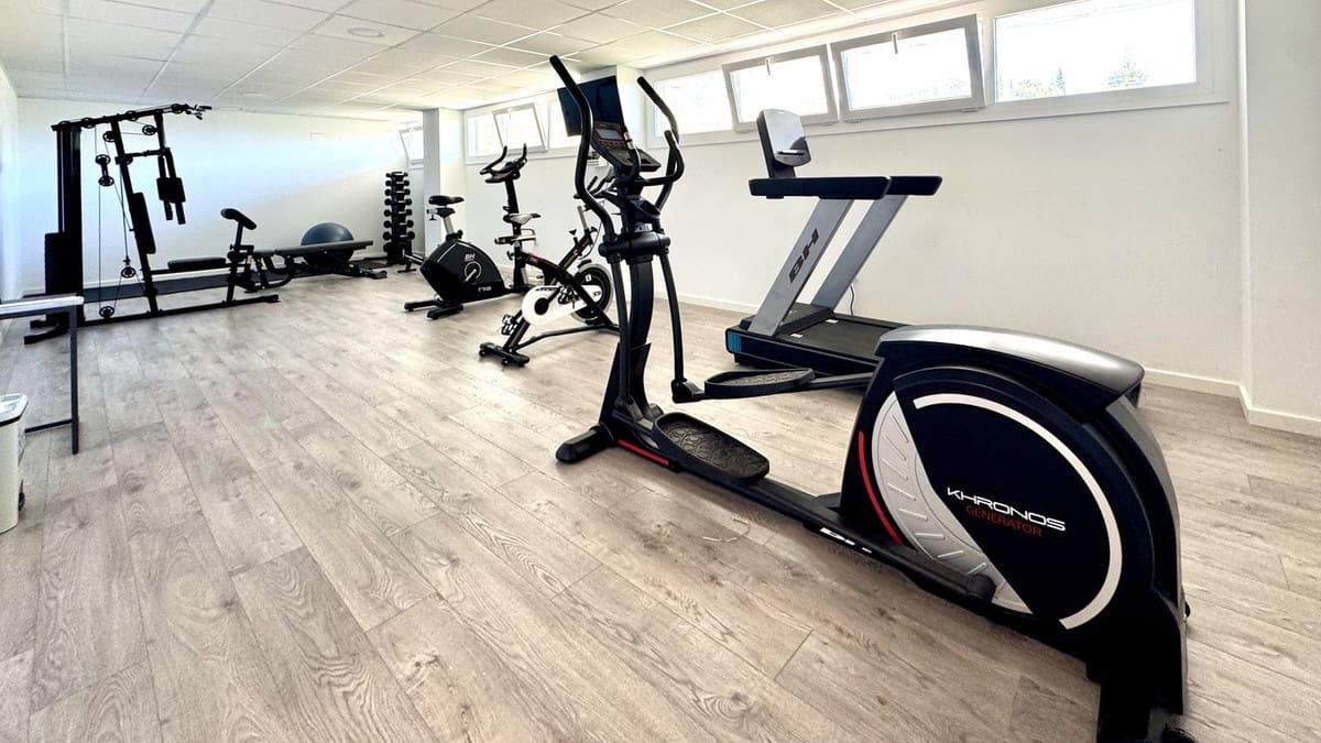 3 soveværelse Lejlighed til salg i Fuengirola med swimmingpool - € 380.000 (Ref: 9971916)