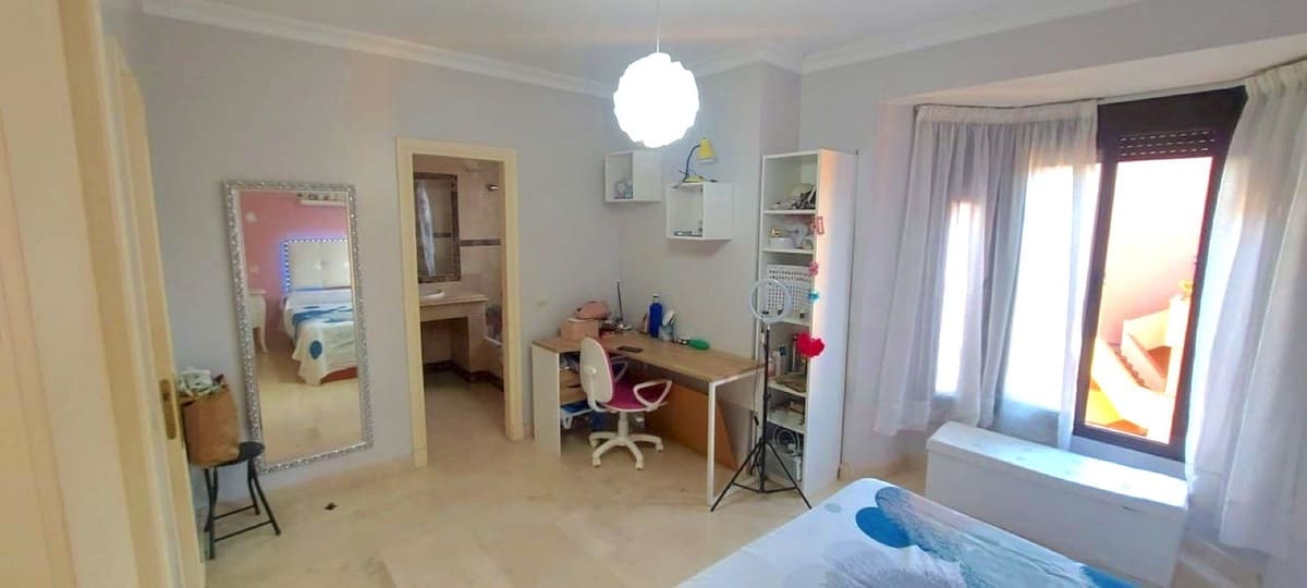 3 soverom Leilighet til salgs i Manilva med svømmebasseng - € 380 000 (Ref: 9971919)