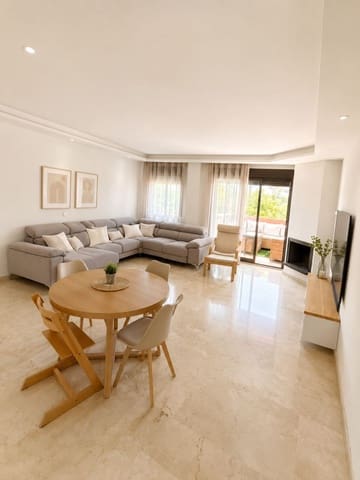 4 slaapkamer Appartement te koop in Casares met zwembad garage - € 395.000 (Ref: 9971920)