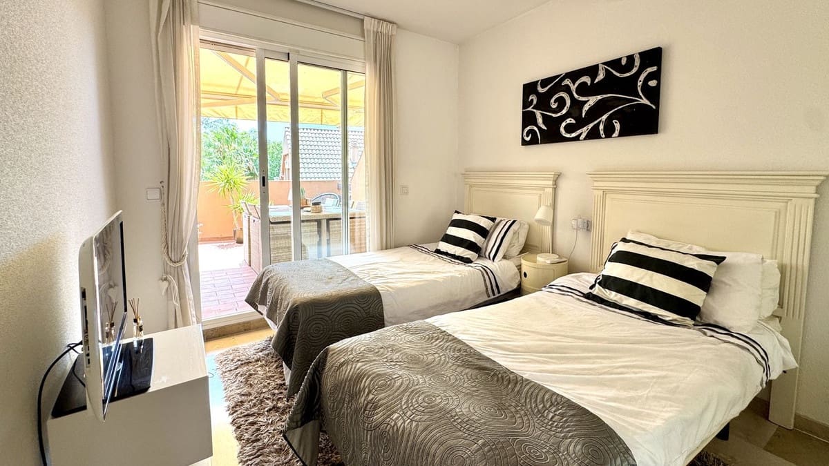 3 soveværelse Lejlighed til salg i Bahia de Casares med swimmingpool - € 399.000 (Ref: 9971922)