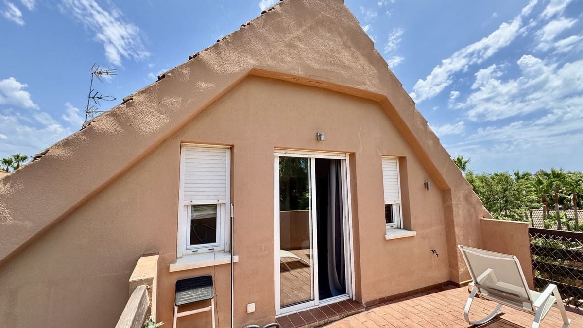 3 soveværelse Lejlighed til salg i Bahia de Casares med swimmingpool - € 399.000 (Ref: 9971922)