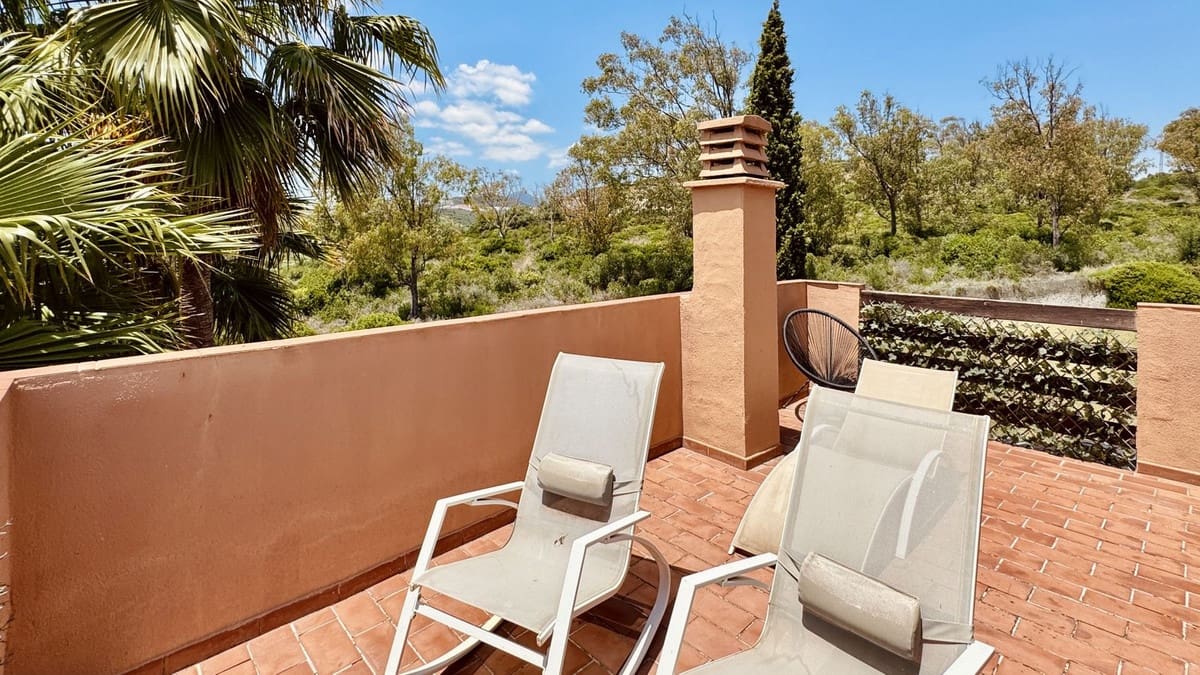 3 soveværelse Lejlighed til salg i Bahia de Casares med swimmingpool - € 399.000 (Ref: 9971922)
