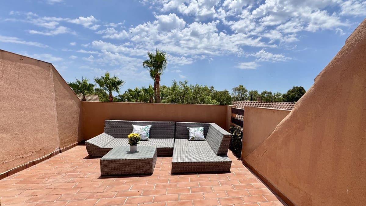 3 soveværelse Lejlighed til salg i Bahia de Casares med swimmingpool - € 399.000 (Ref: 9971922)