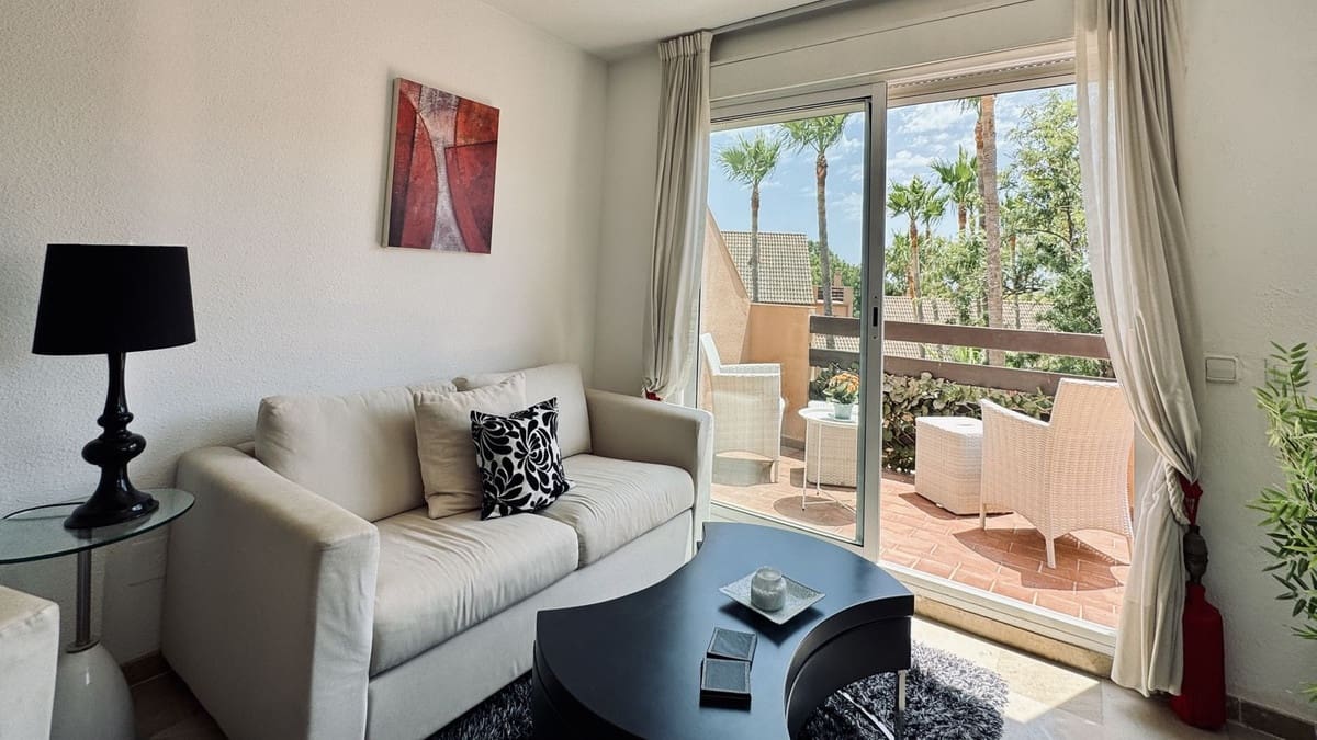 3 soveværelse Lejlighed til salg i Bahia de Casares med swimmingpool - € 399.000 (Ref: 9971922)