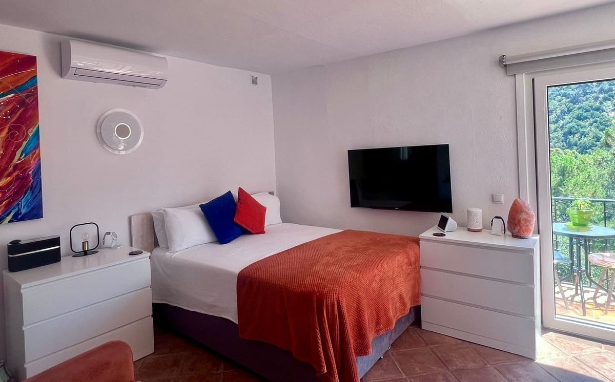 Estudio en Benahavís en venta con piscina - 239.000 € (Ref: 9971927)