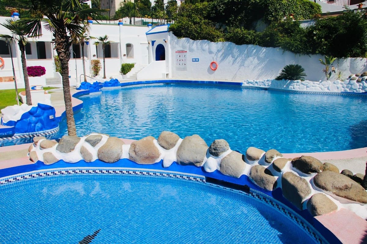 Estudio en Benahavís en venta con piscina - 239.000 € (Ref: 9971927)