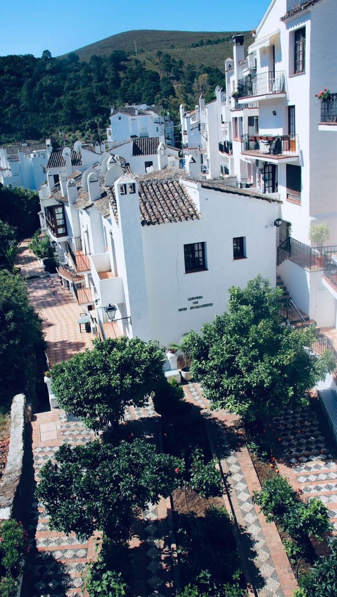 Estudio en Benahavís en venta con piscina - 239.000 € (Ref: 9971927)