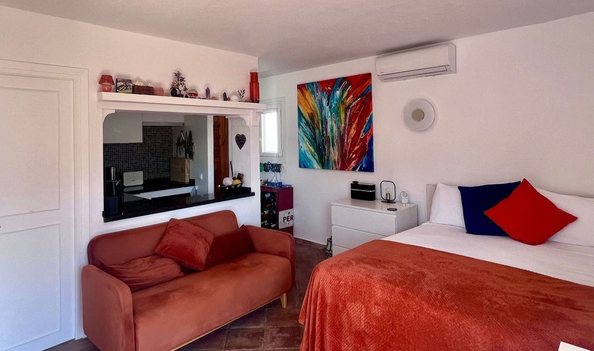 Estudio en Benahavís en venta con piscina - 239.000 € (Ref: 9971927)