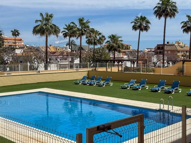 2 bedroom Apartment for sale in San Luis de Sabinillas, Manilva with pool - € 270,000 (Ref: 9971929)