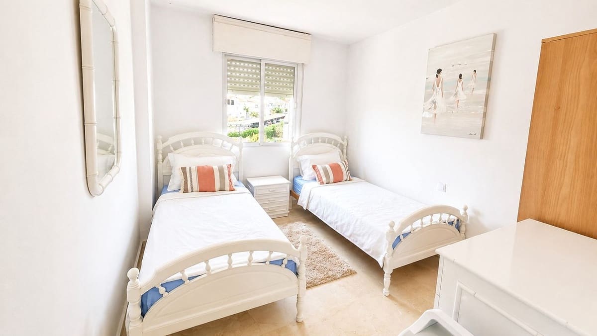 2 bedroom Apartment for sale in Atalaya-Isdabe with pool - € 329,000 (Ref: 9971933)