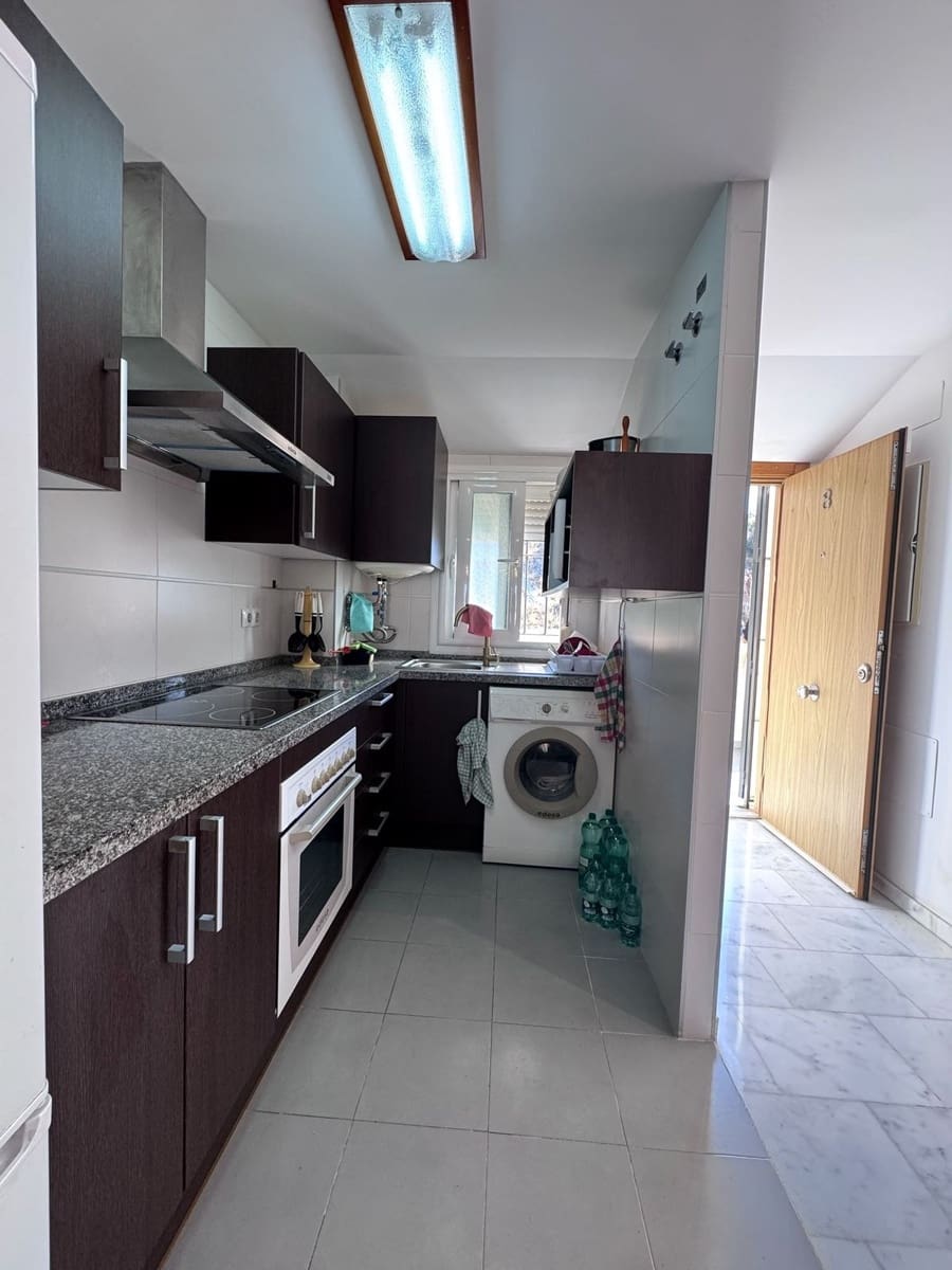 2 soveværelse Lejlighed til salg i Fuengirola med swimmingpool - € 369.000 (Ref: 9971934)