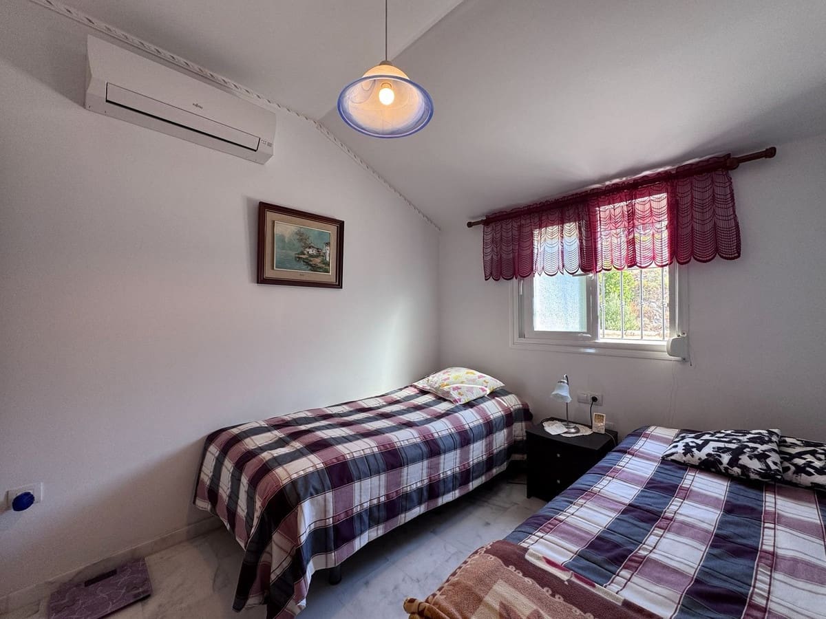 2 soveværelse Lejlighed til salg i Fuengirola med swimmingpool - € 369.000 (Ref: 9971934)