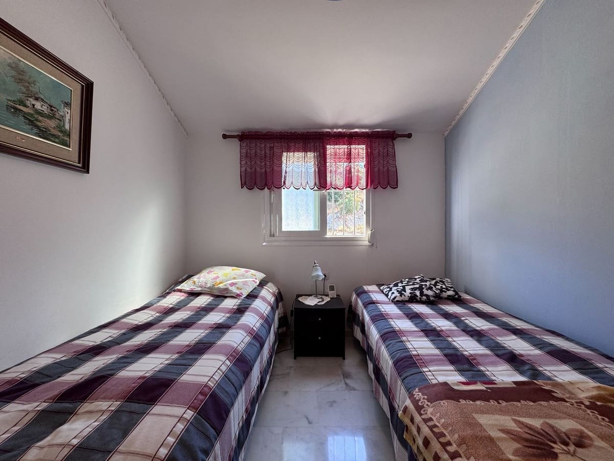 2 soveværelse Lejlighed til salg i Fuengirola med swimmingpool - € 369.000 (Ref: 9971934)