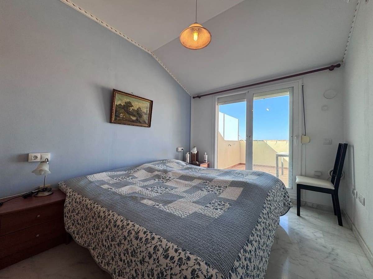 2 soveværelse Lejlighed til salg i Fuengirola med swimmingpool - € 369.000 (Ref: 9971934)