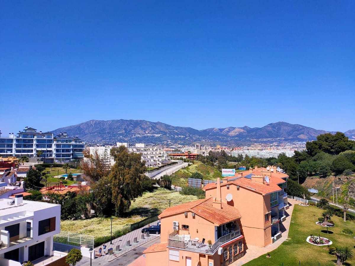 2 soveværelse Lejlighed til salg i Fuengirola med swimmingpool garage - € 411.000 (Ref: 9971937)