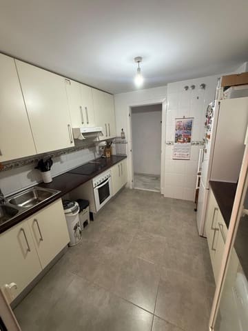 3 soverom Leilighet til salgs i Casares med svømmebasseng garasje - € 287 000 (Ref: 9971939)