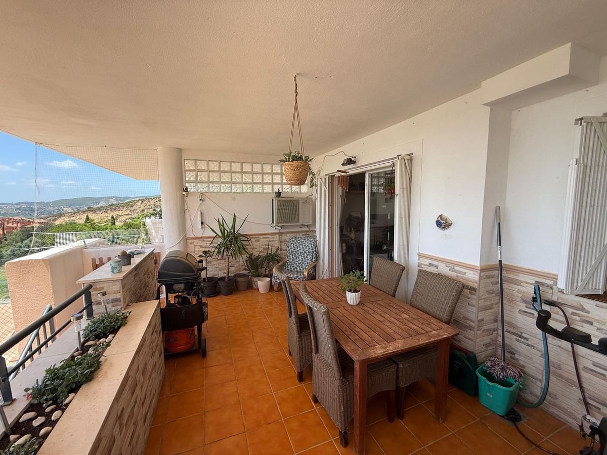 3 soverom Leilighet til salgs i Casares med svømmebasseng garasje - € 287 000 (Ref: 9971939)