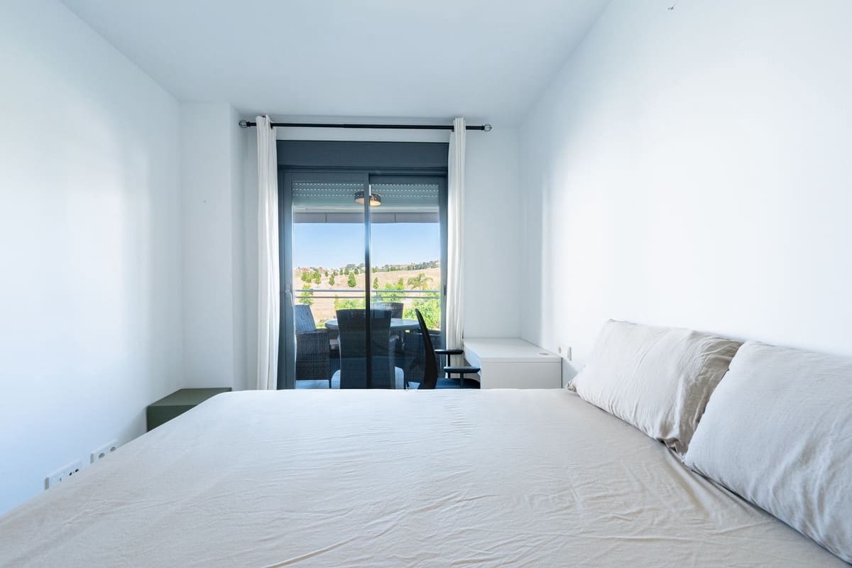 2 soveværelse Lejlighed til salg i La Cala de Mijas med swimmingpool - € 345.000 (Ref: 9971942)