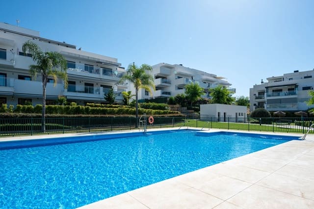 2 soveværelse Lejlighed til salg i La Cala de Mijas, Mijas med swimmingpool - € 345.000 (Ref: 9971942)