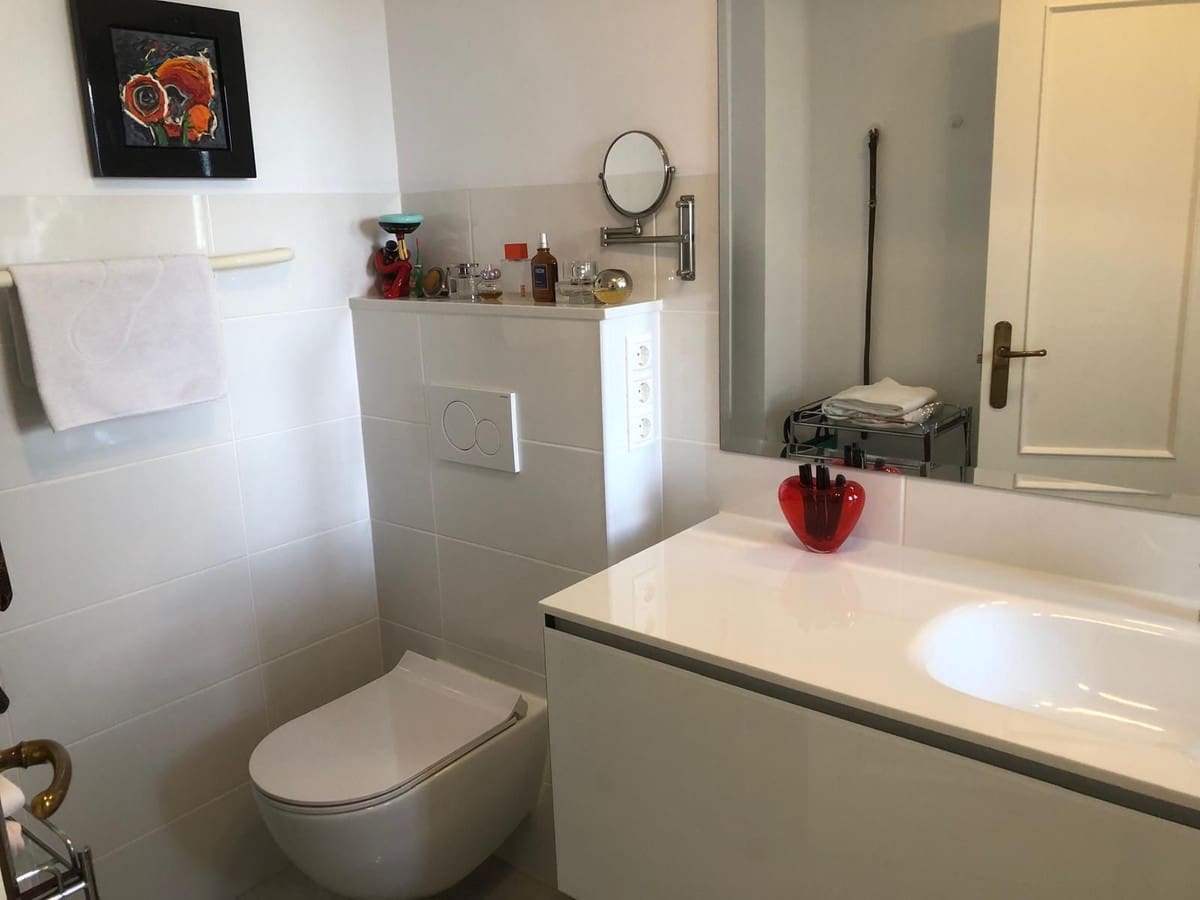 2 soverom Leilighet til salgs i La Mairena med svømmebasseng - € 328 000 (Ref: 9971949)