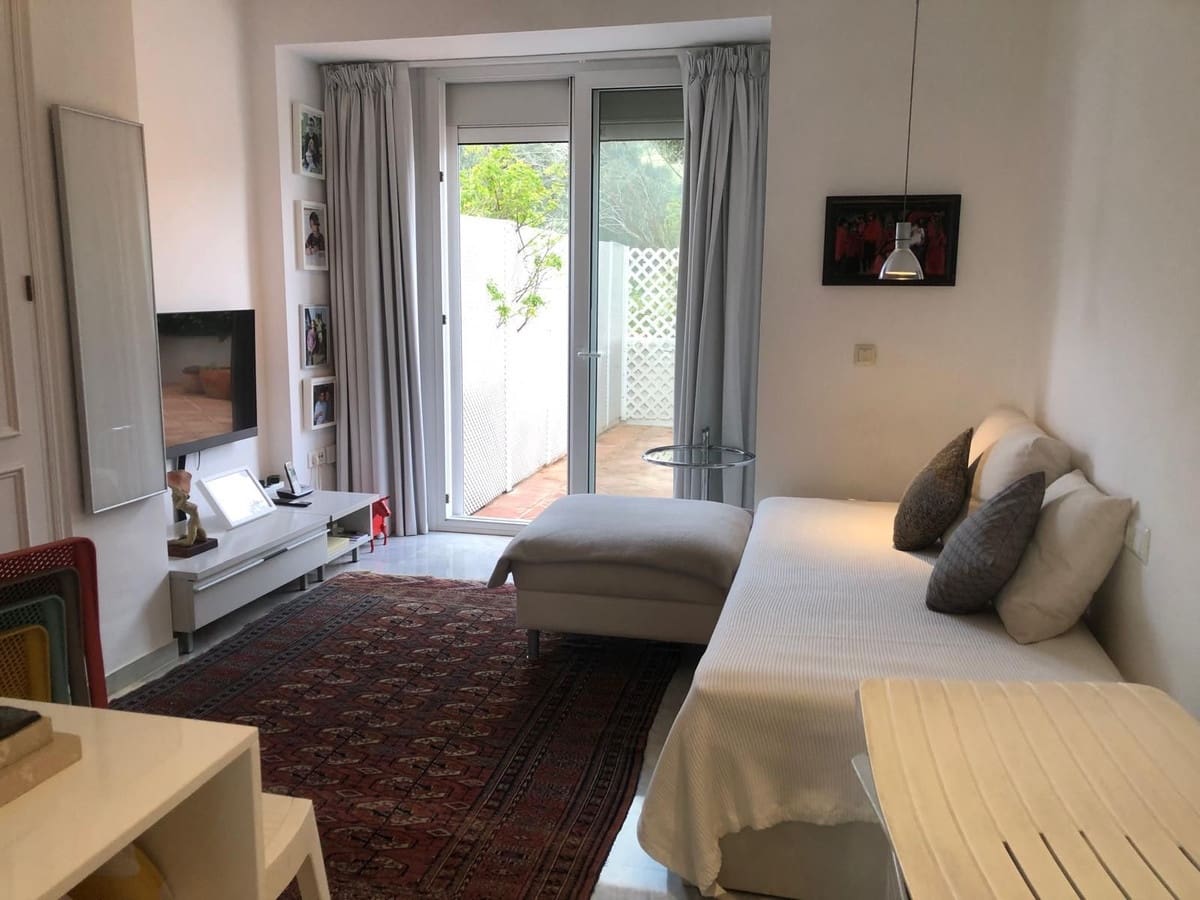 2 soverom Leilighet til salgs i La Mairena med svømmebasseng - € 328 000 (Ref: 9971949)