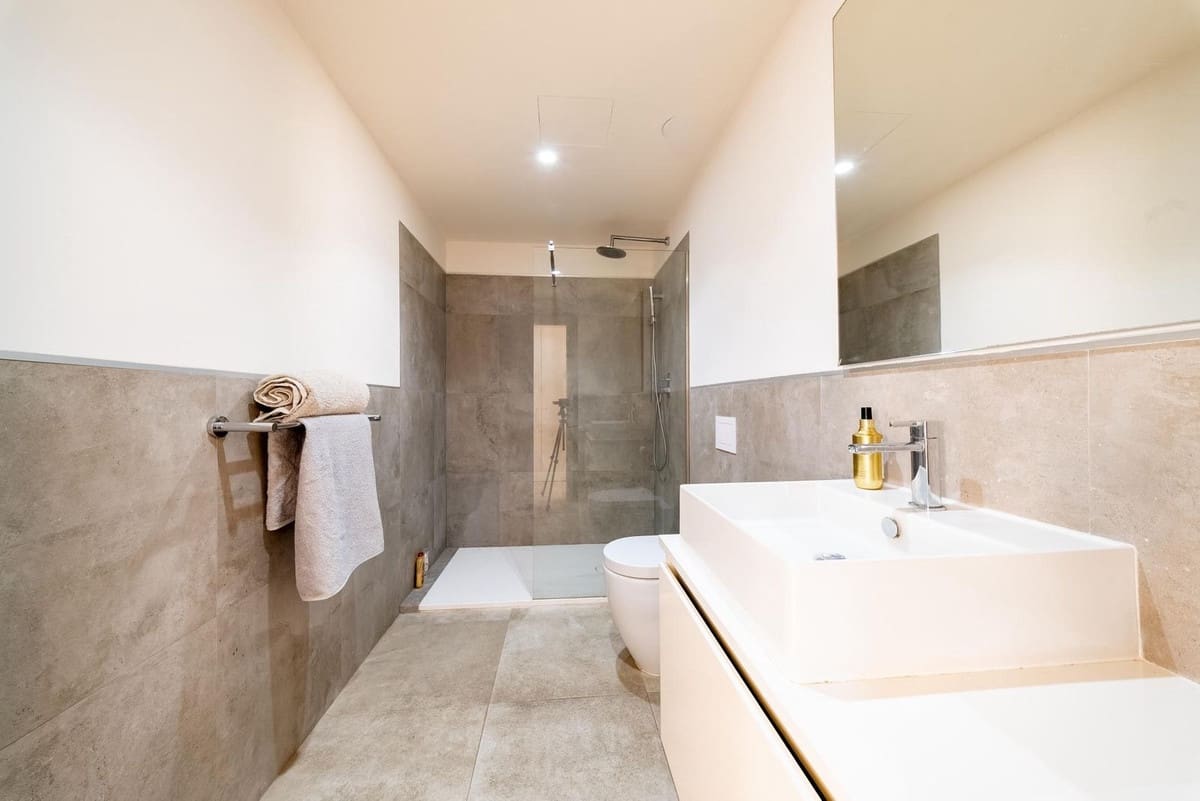 4 bedroom Townhouse for sale in La Cala de Mijas with pool garage - € 925,000 (Ref: 9971956)