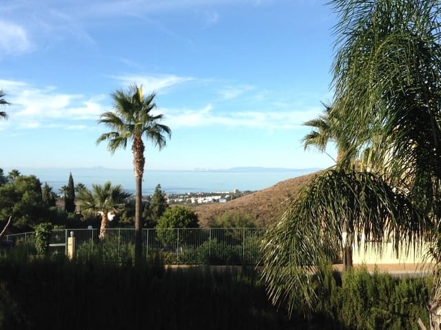 2 soveværelse Lejlighed til salg i Calahonda, Mijas med swimmingpool - € 330.000 (Ref: 9971958)