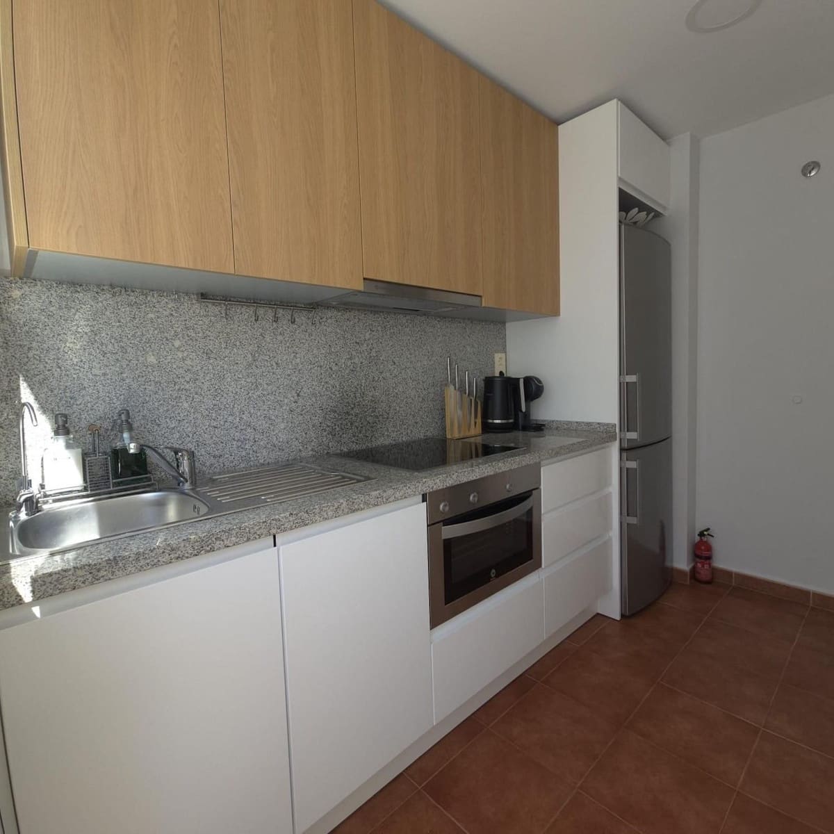 2 sovrum Lägenhet till salu i Estepona med pool garage - 368 000 € (Ref: 9971962)
