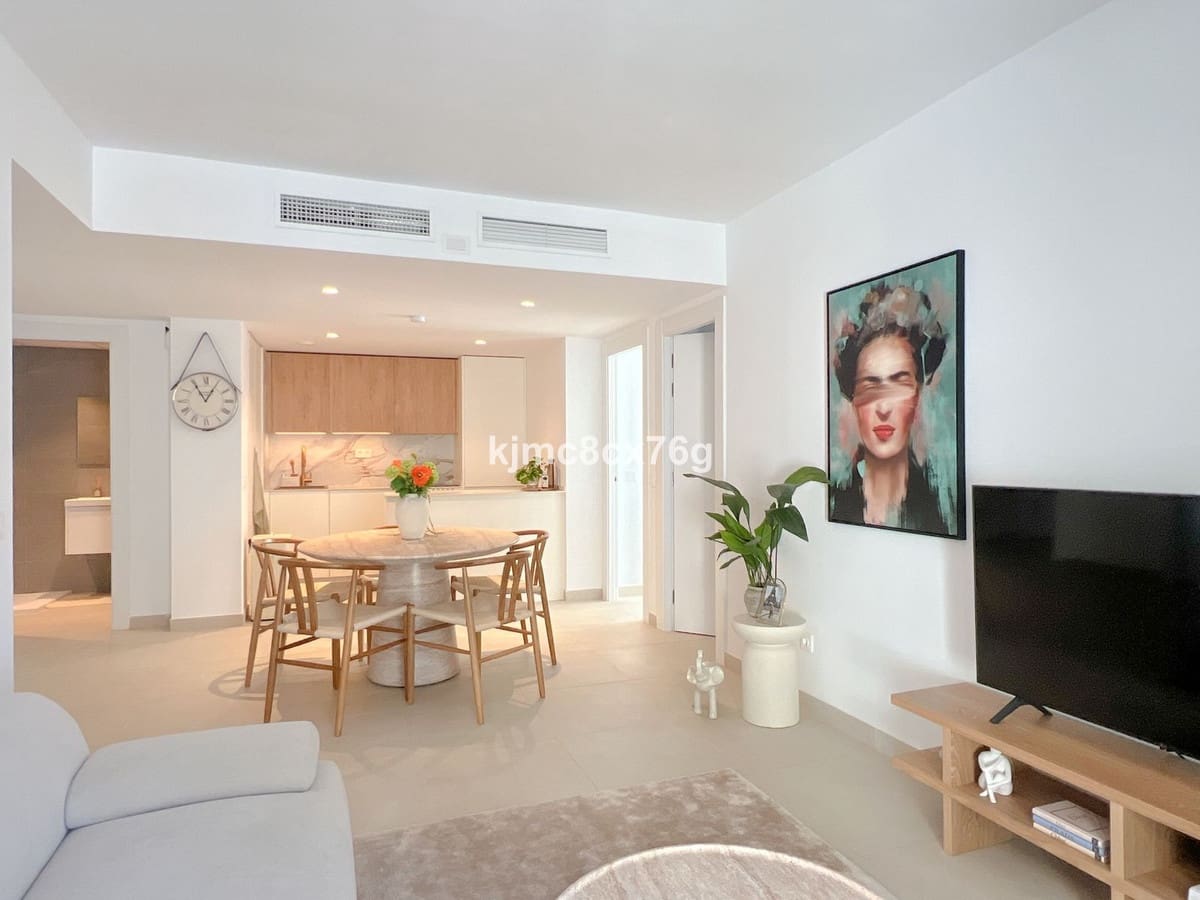Apartamento de 3 habitaciones en Fuengirola en venta con piscina - 395.000 € (Ref: 9971964)