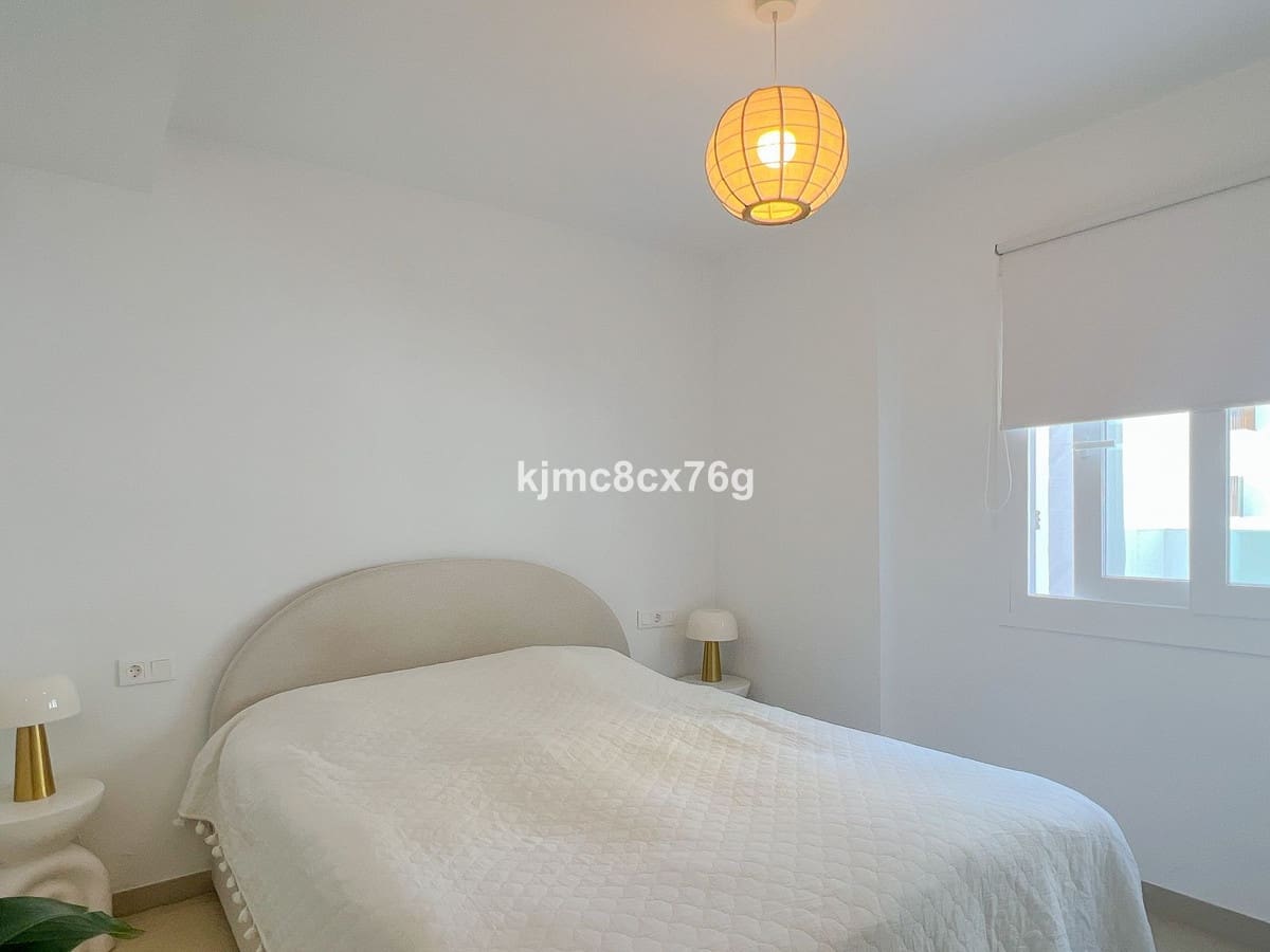 Apartamento de 3 habitaciones en Fuengirola en venta con piscina - 395.000 € (Ref: 9971964)
