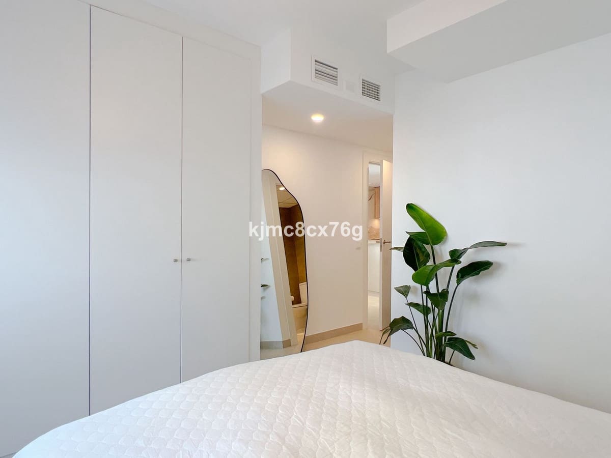 Apartamento de 3 habitaciones en Fuengirola en venta con piscina - 395.000 € (Ref: 9971964)