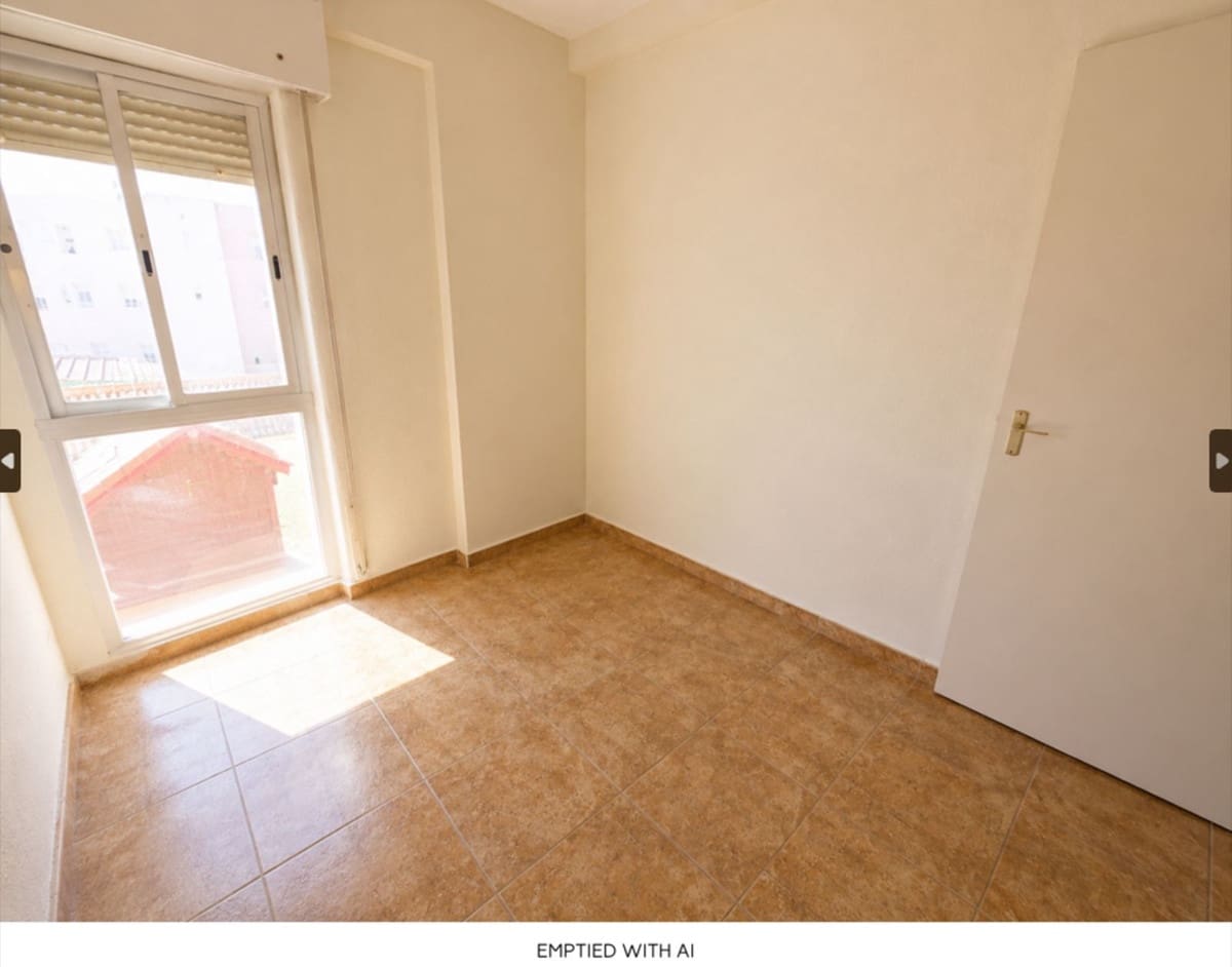 Apartamento de 2 habitaciones en Fuengirola en venta - 299.000 € (Ref: 9971966)