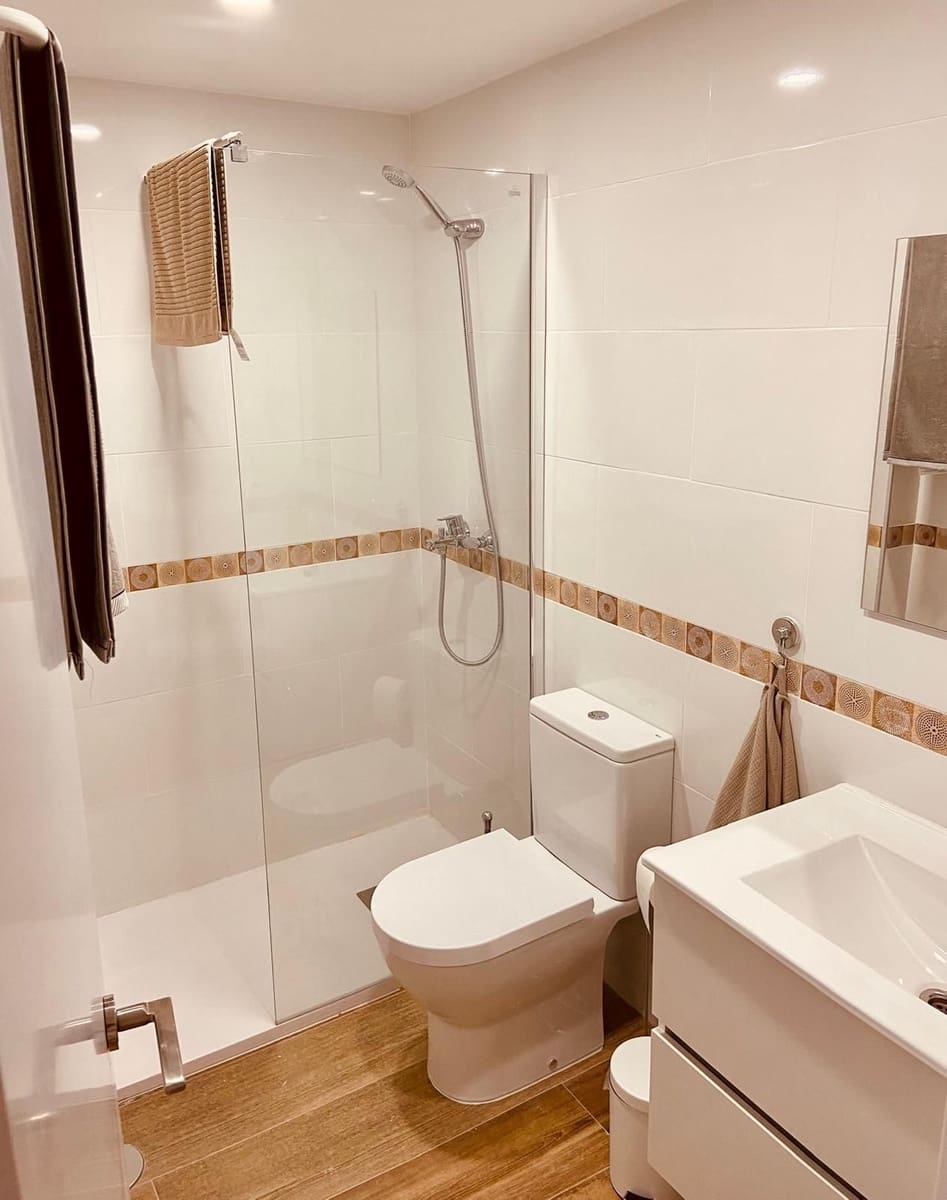 2 soveværelse Lejlighed til salg i Fuengirola - € 279.500 (Ref: 9971967)
