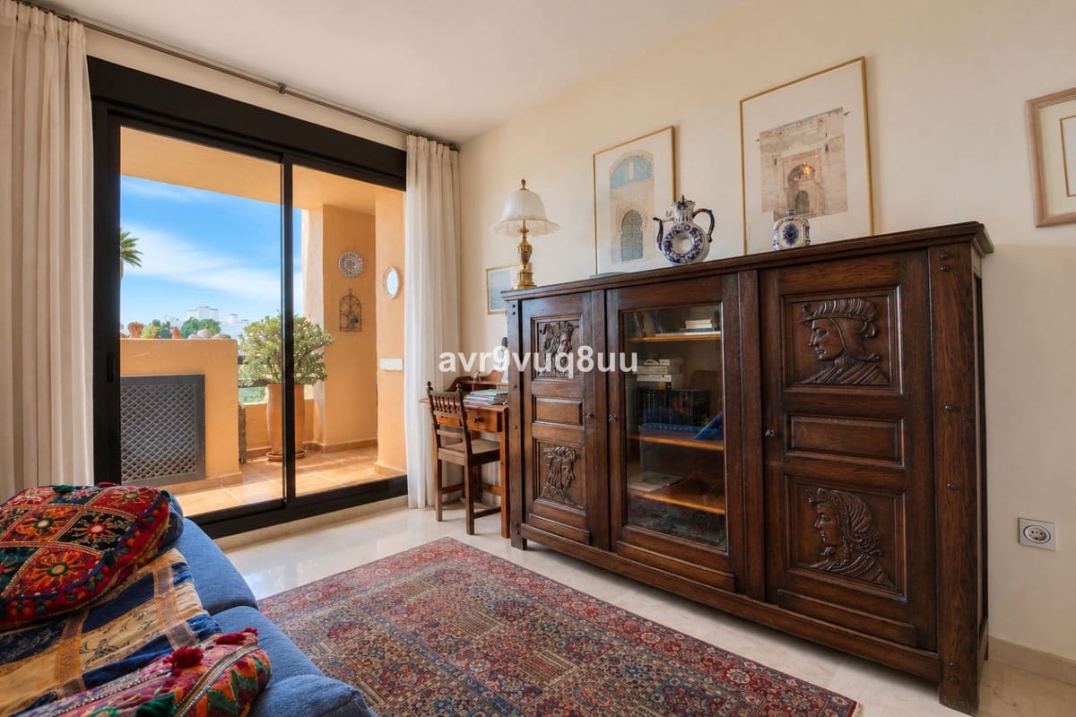 2 slaapkamer Appartement te koop in La Cala de Mijas met zwembad - € 385.000 (Ref: 9971969)