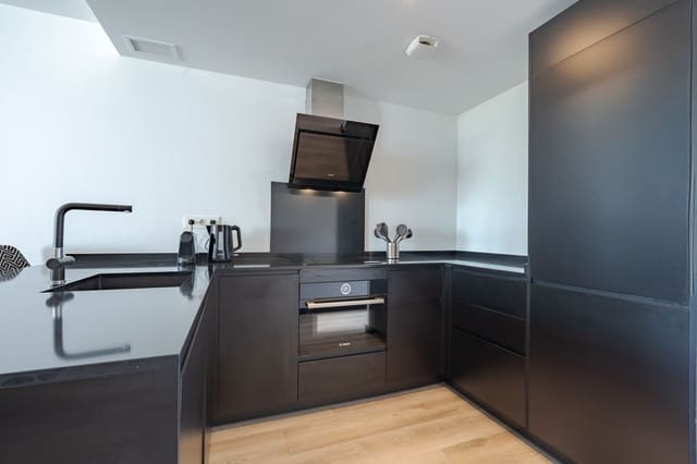 2 soverom Leilighet til salgs i Mijas Costa, Mijas med svømmebasseng garasje - € 329 000 (Ref: 9971970)