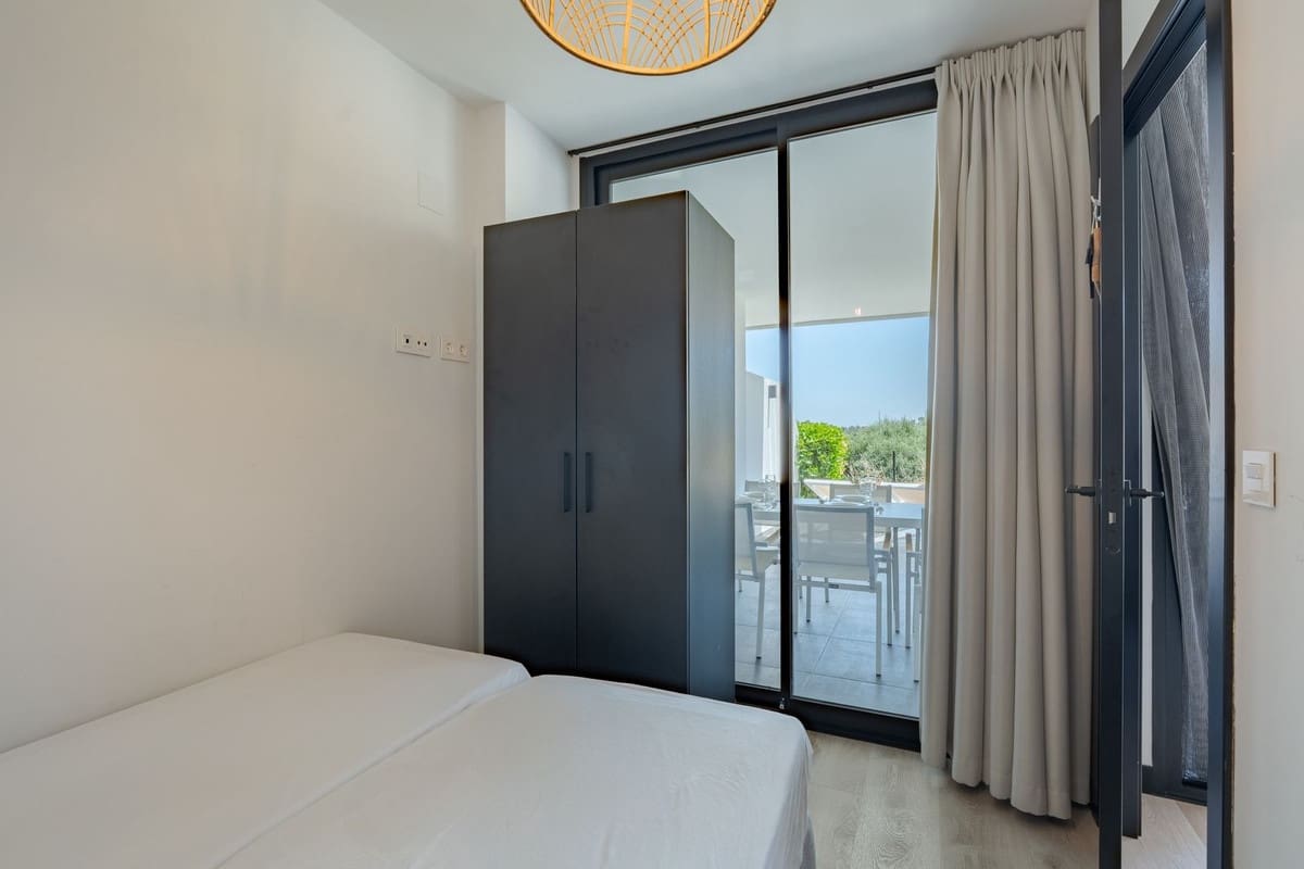 2 soverom Leilighet til salgs i Mijas Costa med svømmebasseng garasje - € 329 000 (Ref: 9971970)