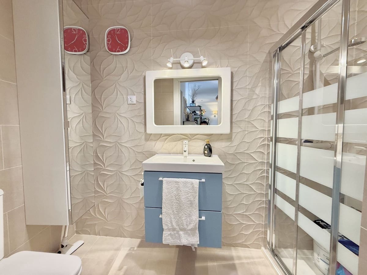 Apartamento de 2 habitaciones en Fuengirola en venta - 359.000 € (Ref: 9971973)