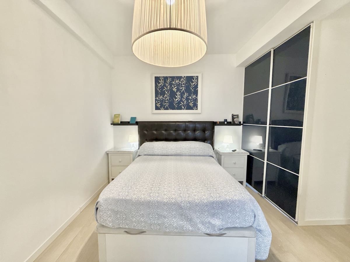 Apartamento de 2 habitaciones en Fuengirola en venta - 359.000 € (Ref: 9971973)