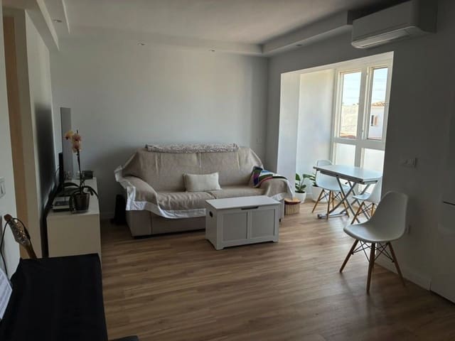1 slaapkamer Appartement te koop in Nueva Andalucia, Marbella - € 215.000 (Ref: 9971974)